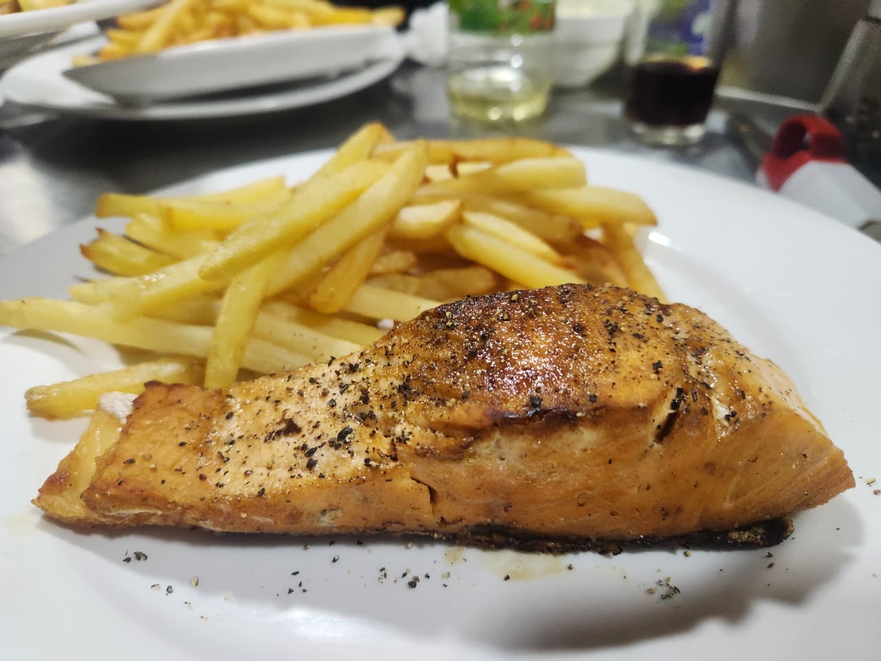 Salmón a la mantequilla
